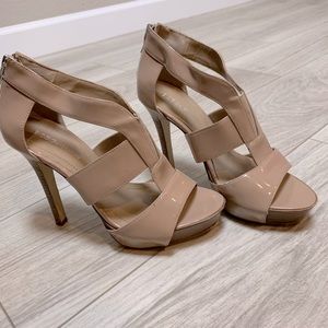 BCBG Nude Heels-size 7